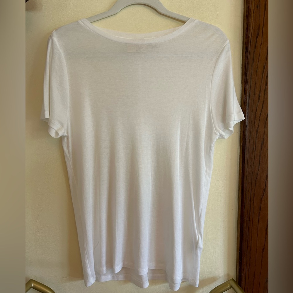 Alice & Olivia white t shirt